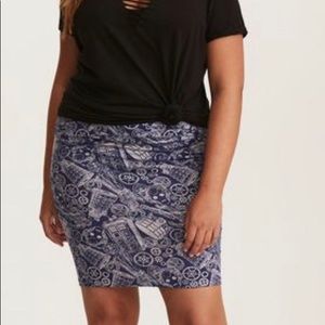 Doctor Who fold over skirt!!